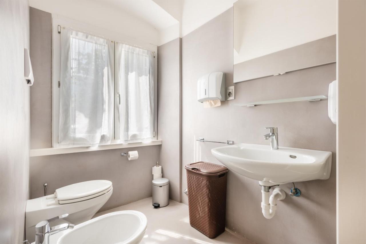 Al Lago Camping & Rooms Riva del Garda Kültér fotó