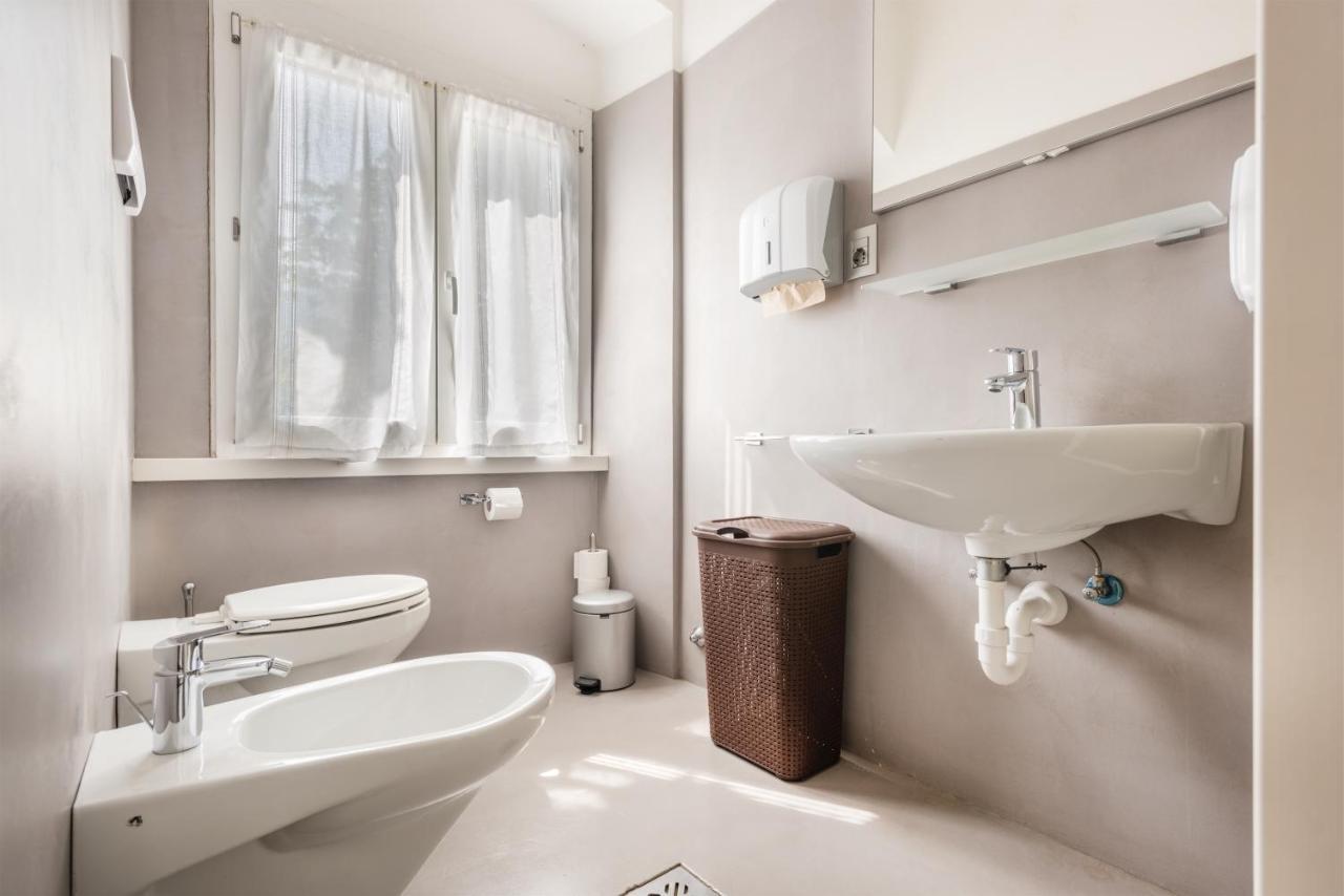 Al Lago Camping & Rooms Riva del Garda Kültér fotó
