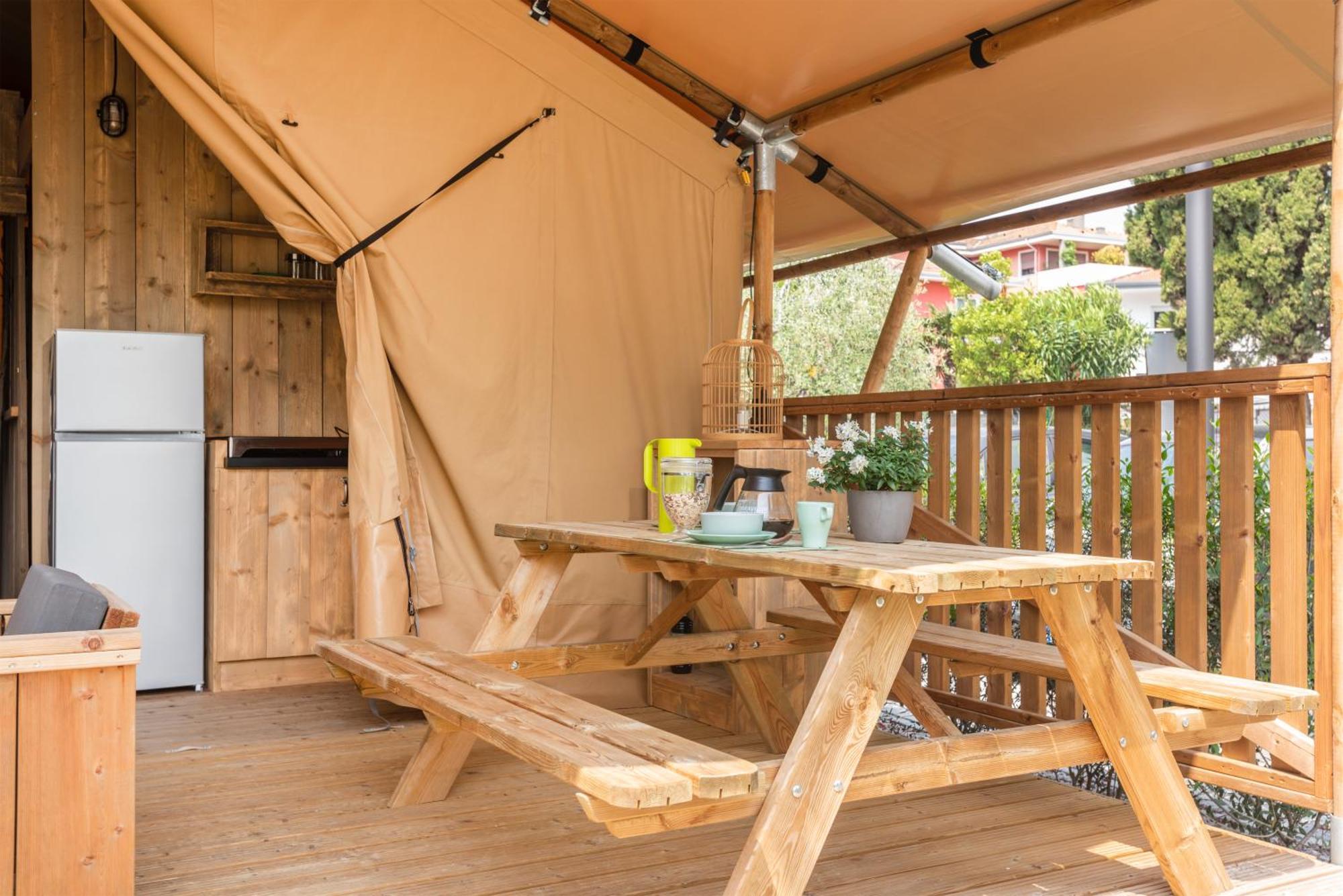 Al Lago Camping & Rooms Riva del Garda Kültér fotó
